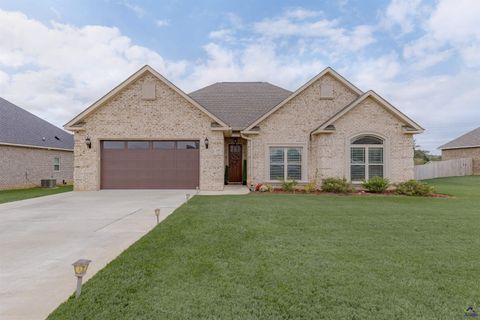 250 Ashley Nicole Avenue Bonaire GA 31005