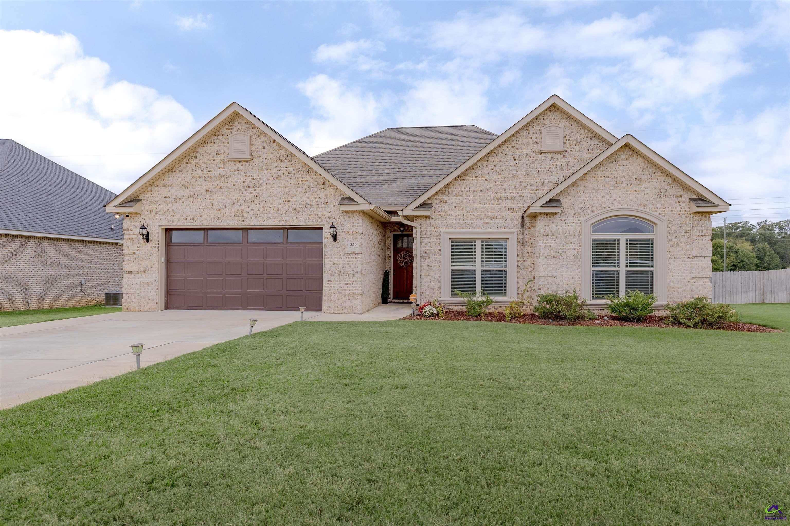 250 Ashley Nicole Avenue