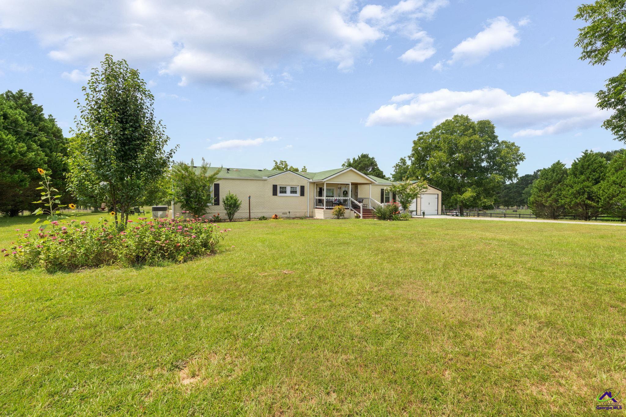 792 Ellis Road