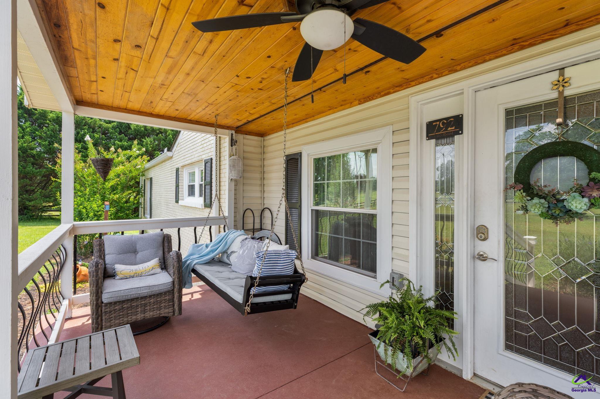 792 Ellis Road