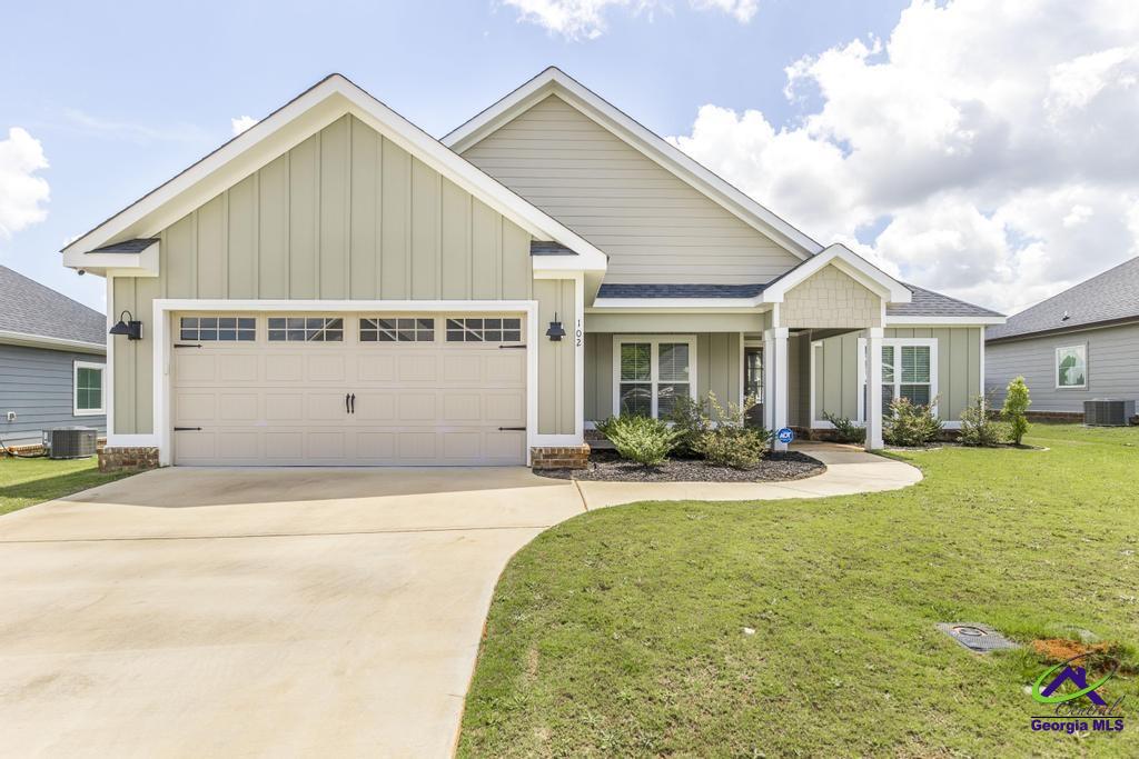 102 Sugar Creek Trail