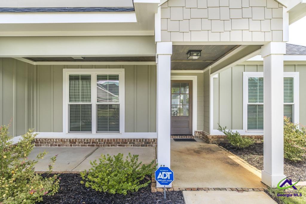 102 Sugar Creek Trail