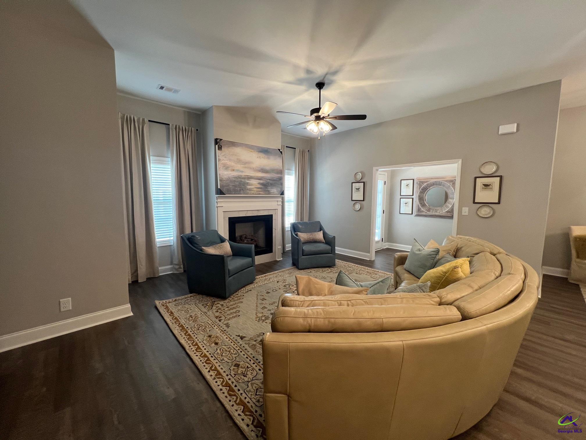 508 Nandina Court