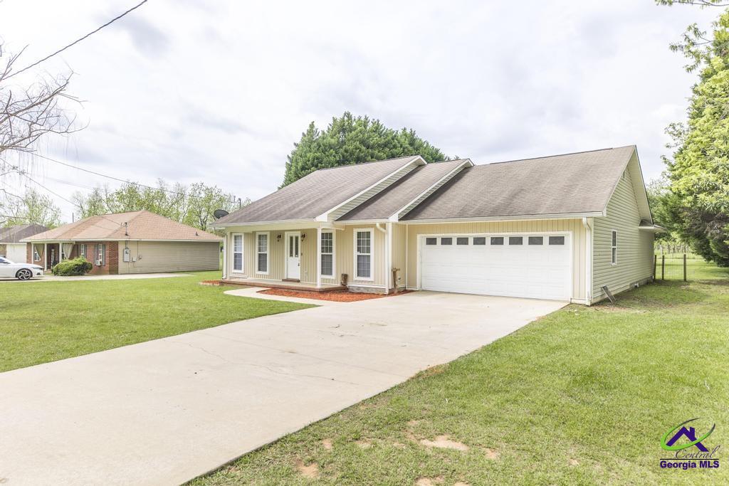 1085 Taylors Mill Road