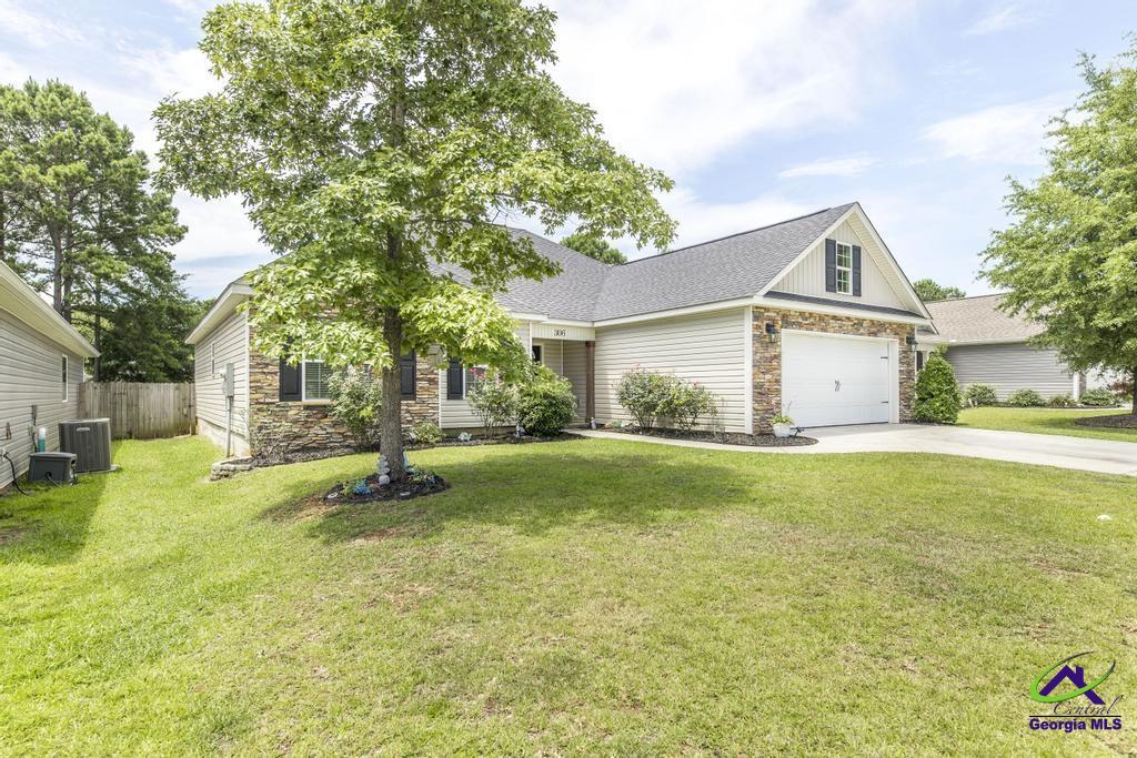 306 Gibson Circle