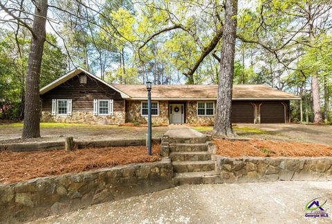 211 Lake Front Drive Warner Robins GA 31088