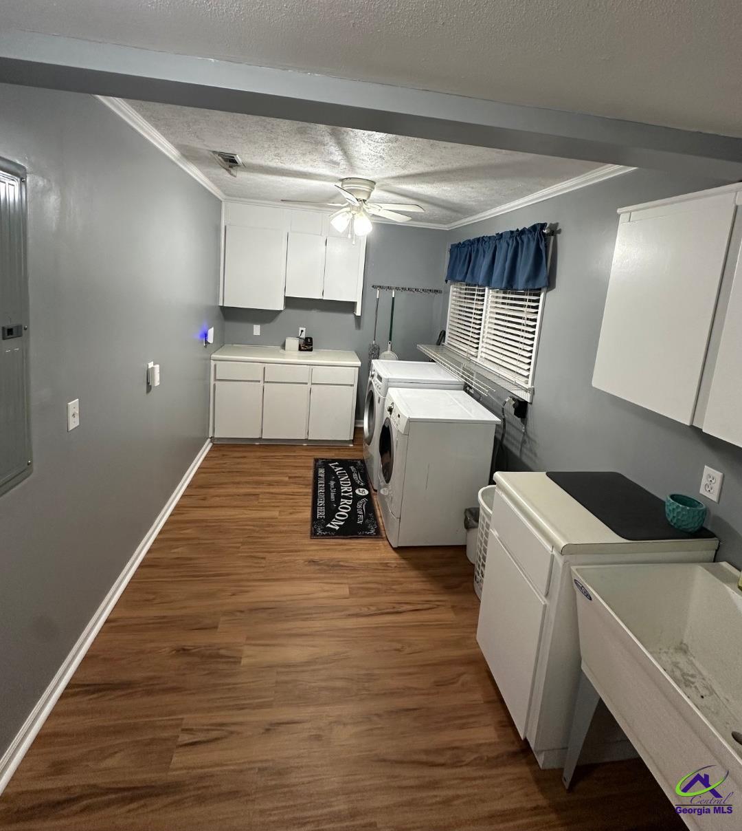 107 Pine Hill Circle