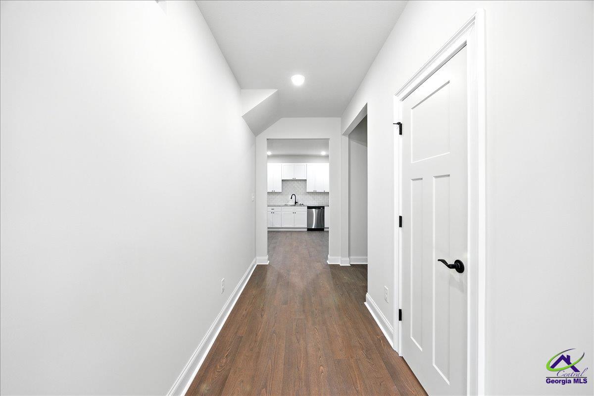 279 River North Boulevard