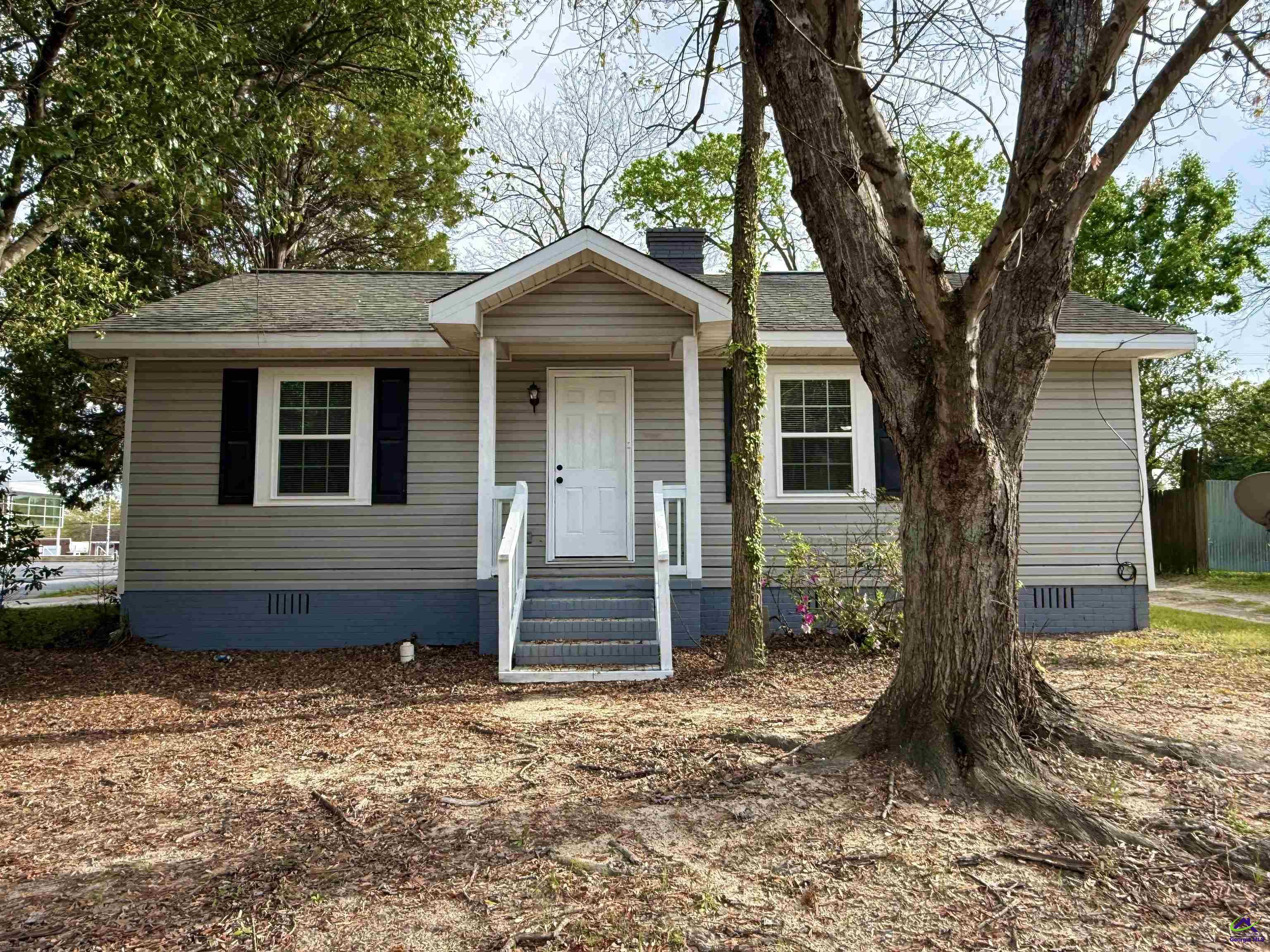 825 McArthur Boulevard