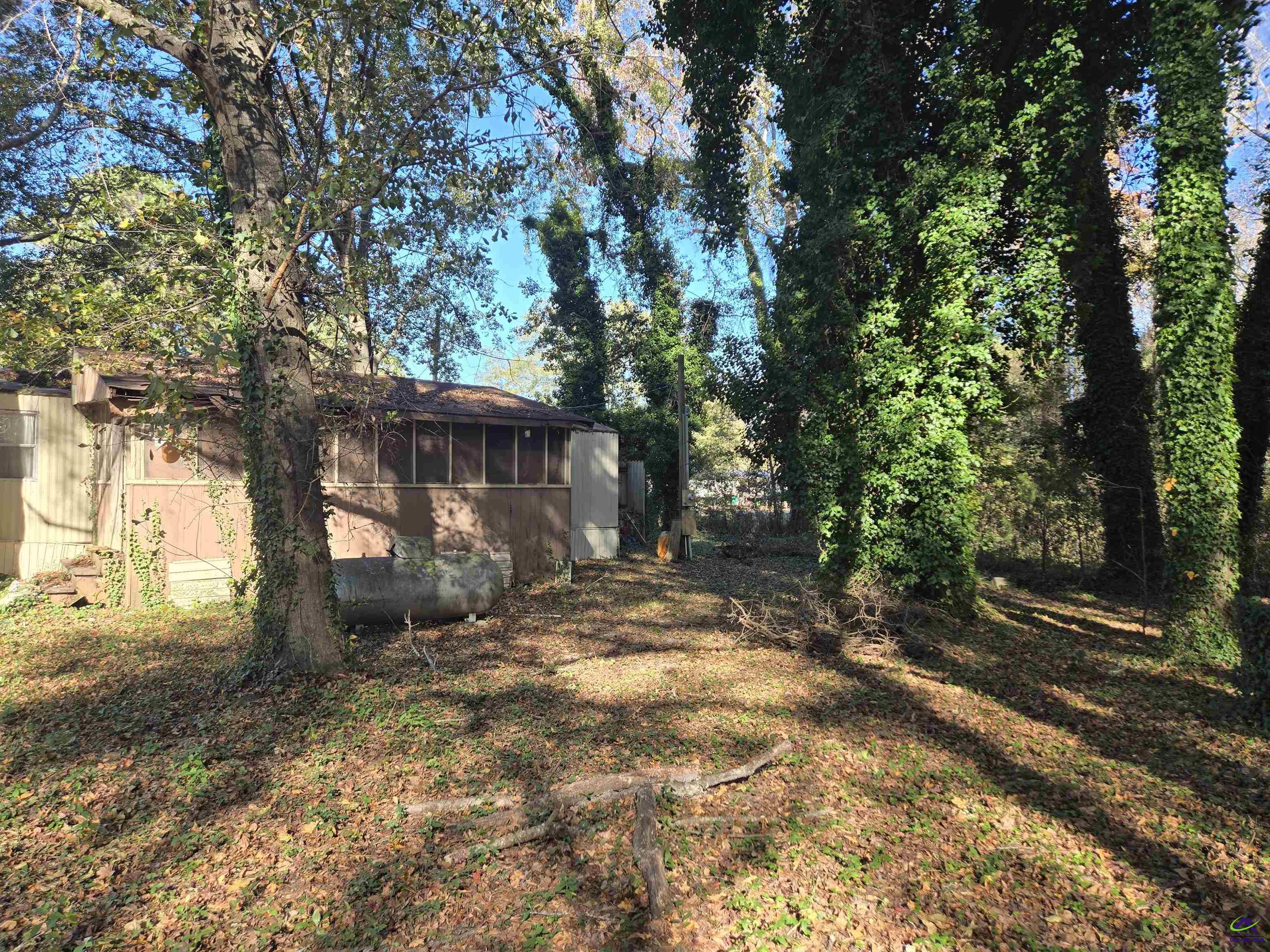 131 & 133 S Blackberry Circle