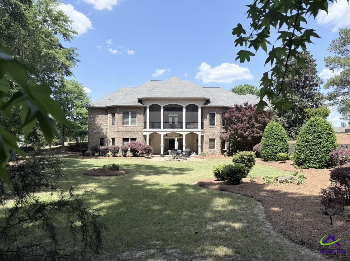 211 Lowpoint Trail