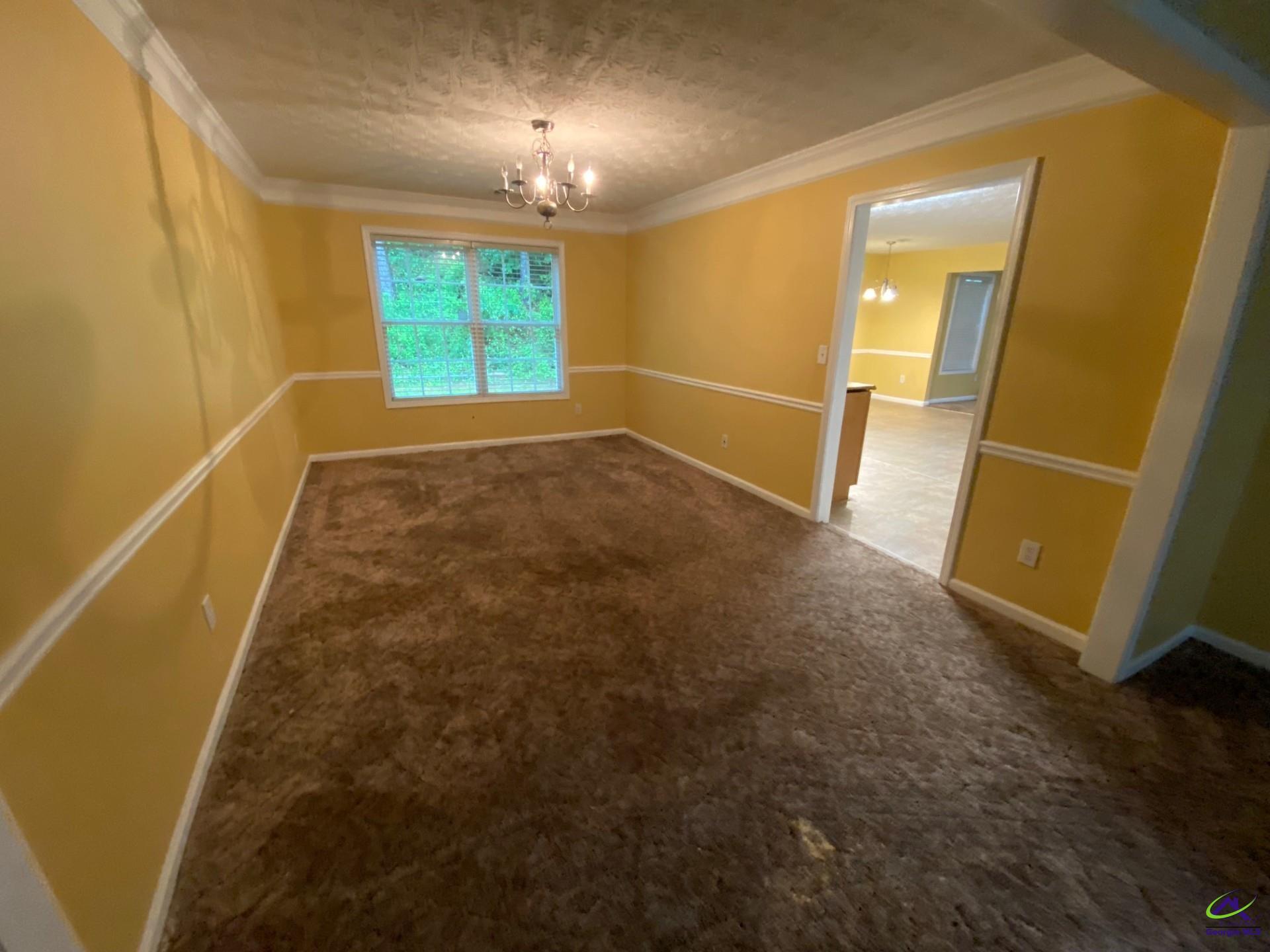 1472 Queenie Smith Road