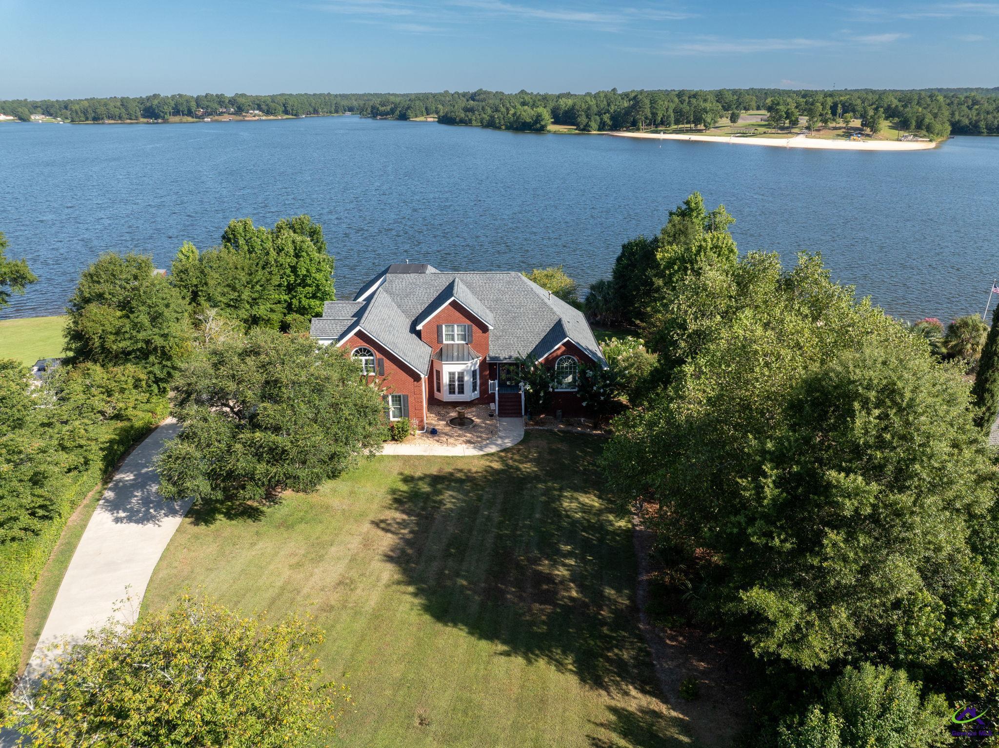 352 Hillridge Cove