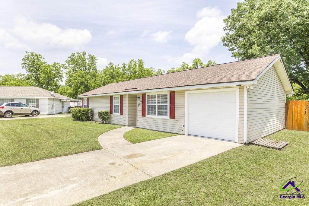 222 Oxford Lane