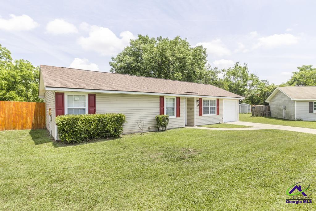 222 Oxford Lane