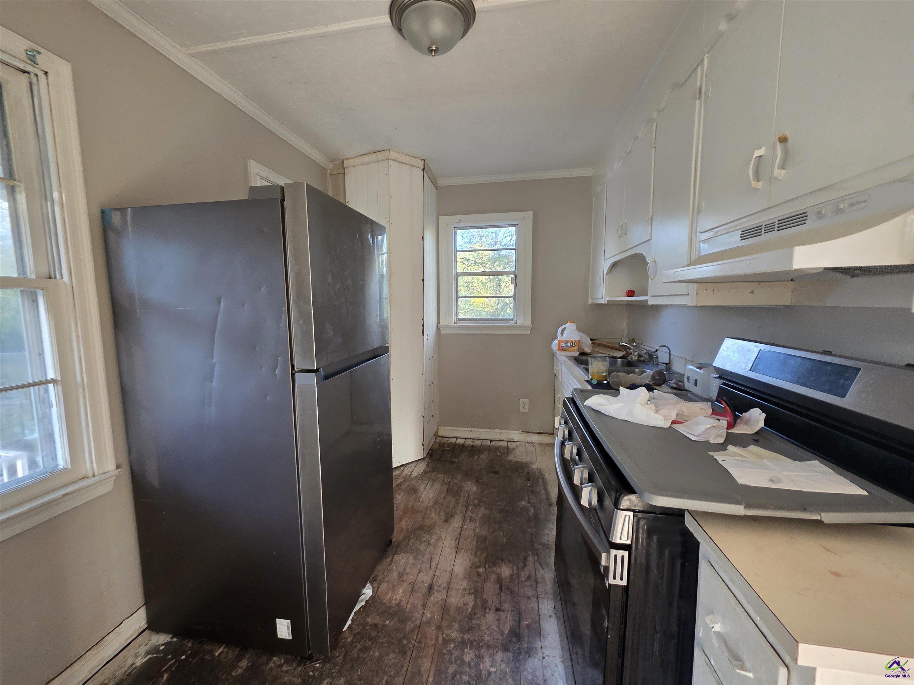 982 S Ponce De Leon Circle