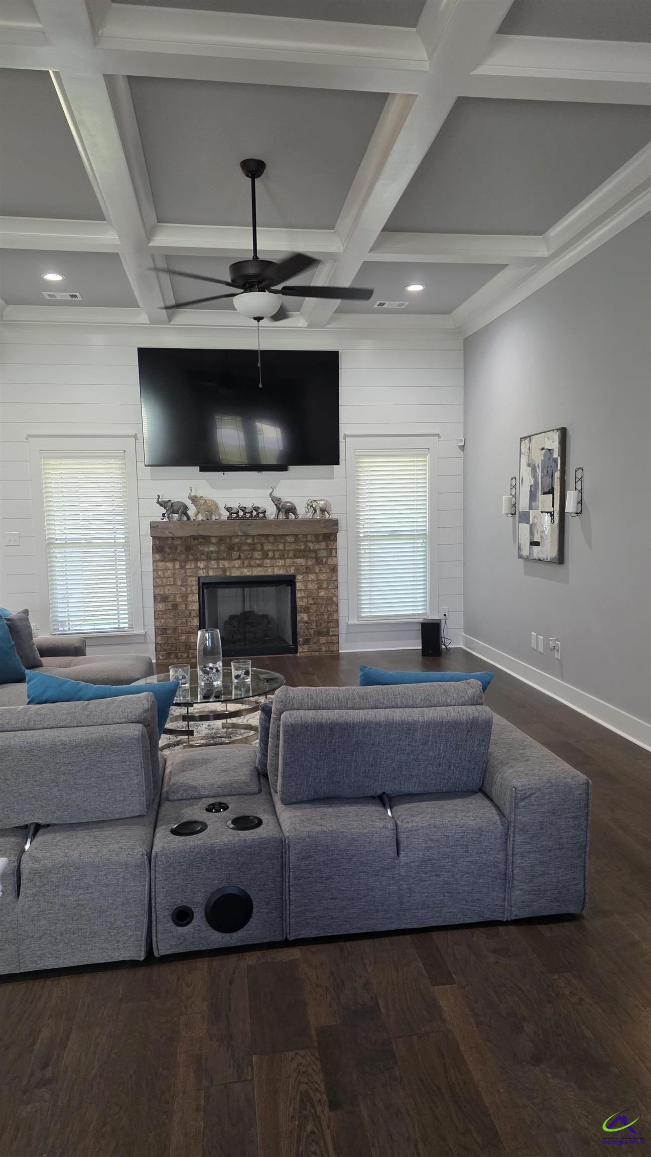 118 Brook Hollow Court