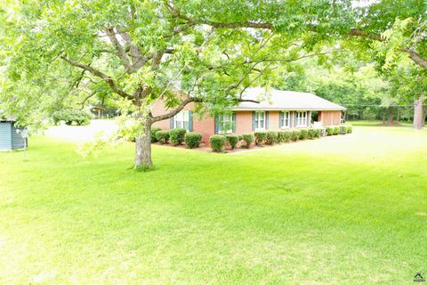 156 N Titshaw Road Cordele GA 31015