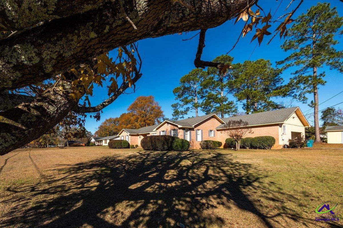 220 Beverly Road