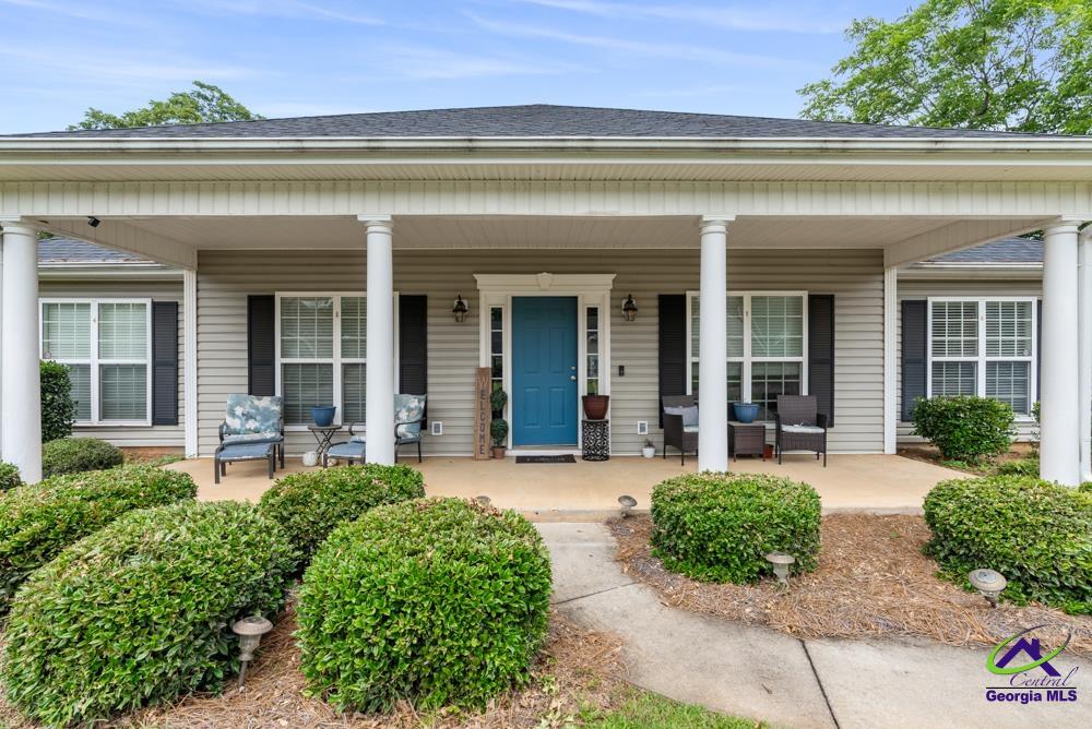 222 DUKE Lane