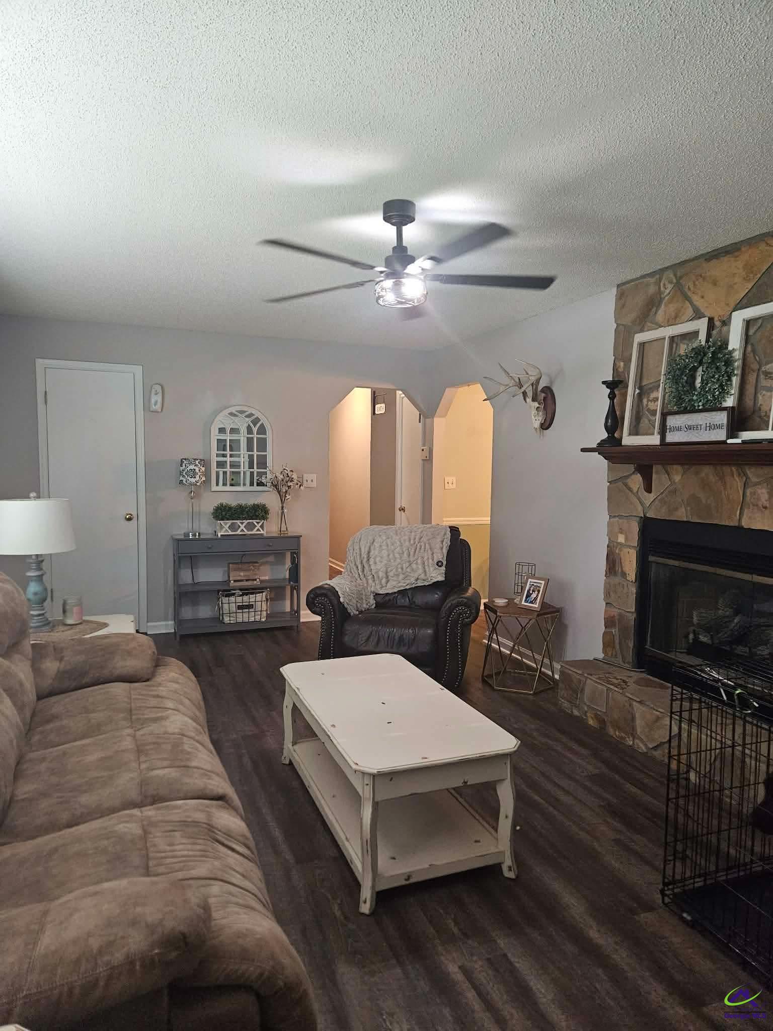 112 Southfork Drive