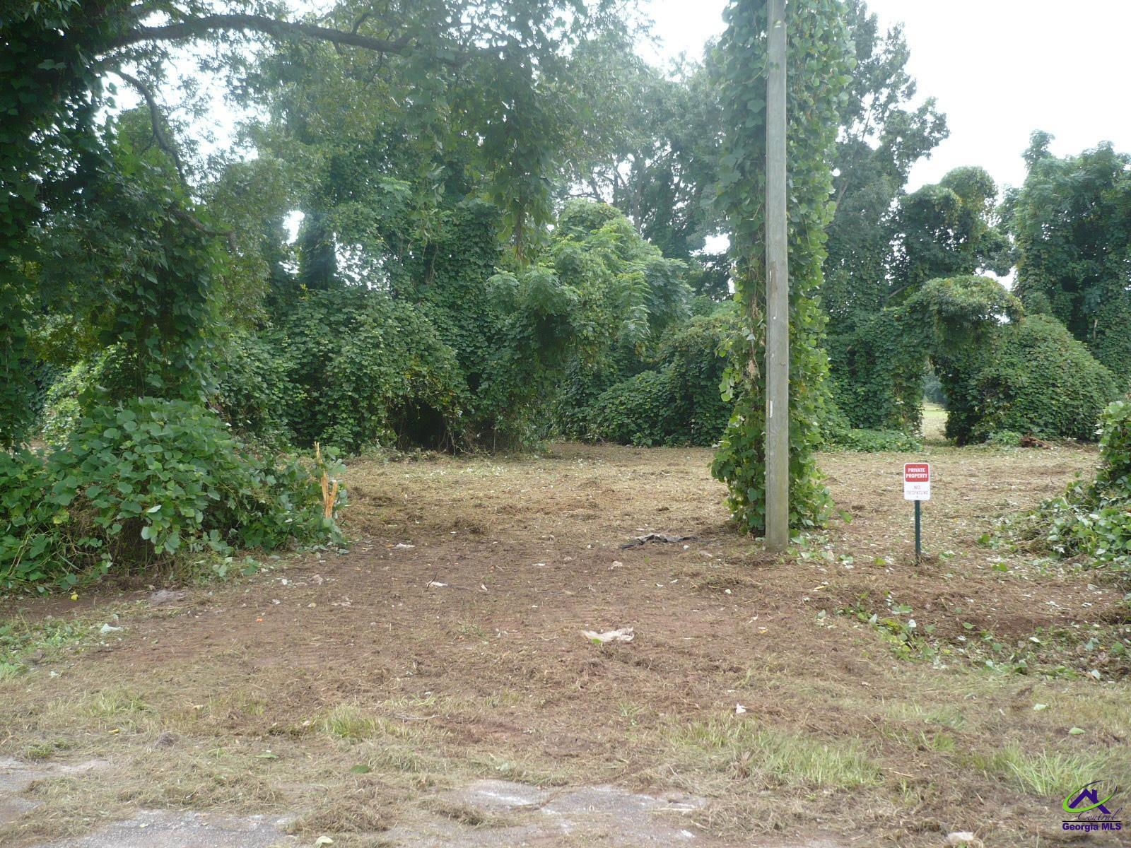 2284 N Hwy 41