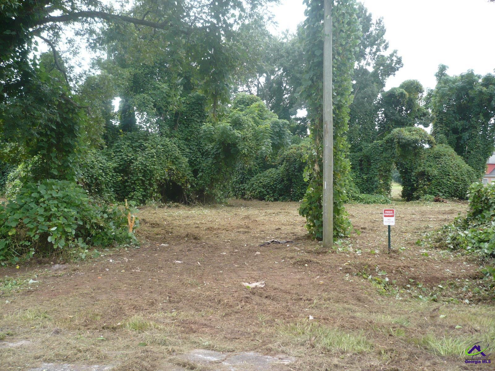 2284 N Hwy 41