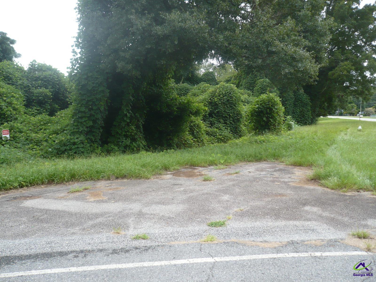 2284 N Hwy 41