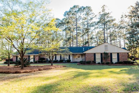 5207 Forest Lake Road Eastman GA 31023