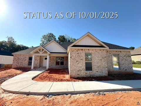 402 Collins Estate Avenue Centerville GA 31028