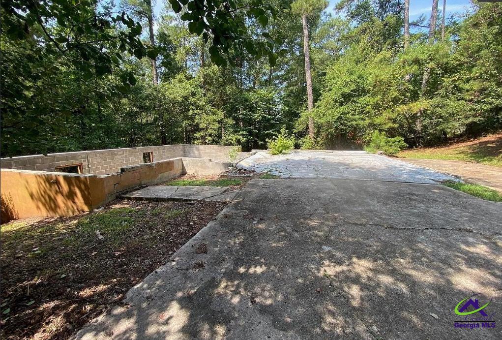 216 River Hills Ridge