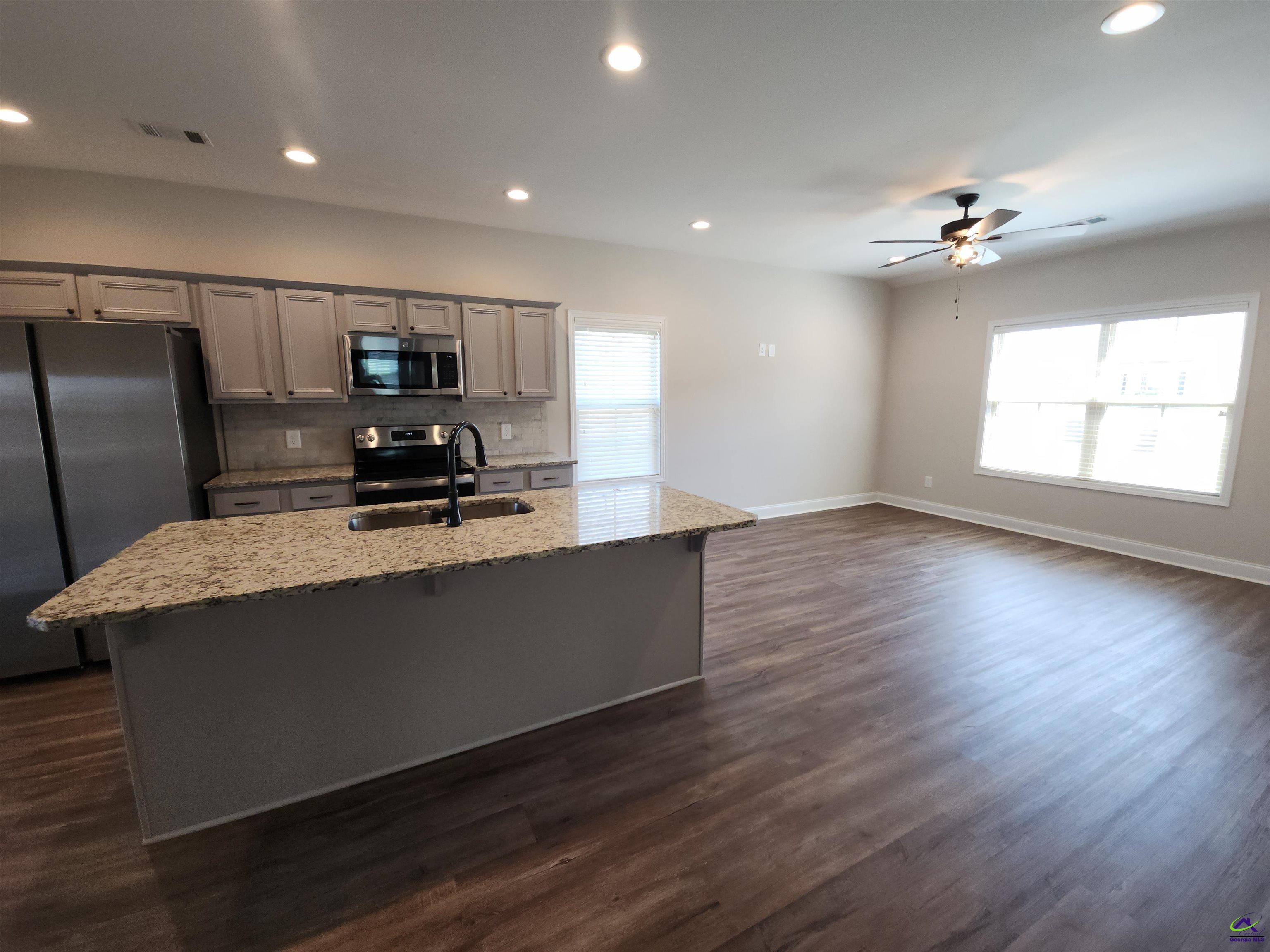 202 Red Tail Circle