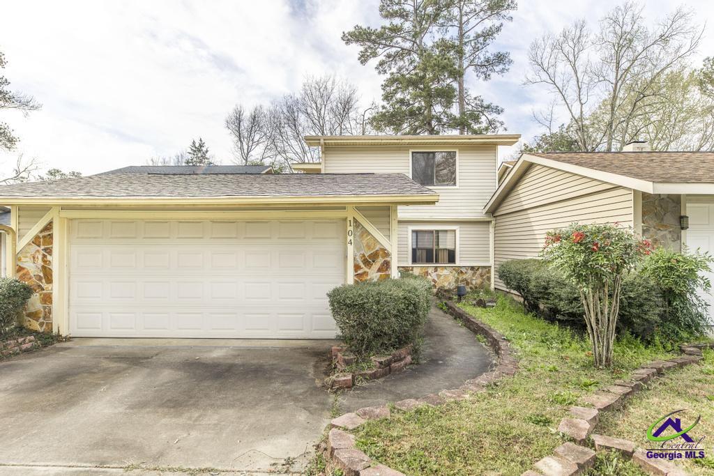 104 Pleasant Hill Court