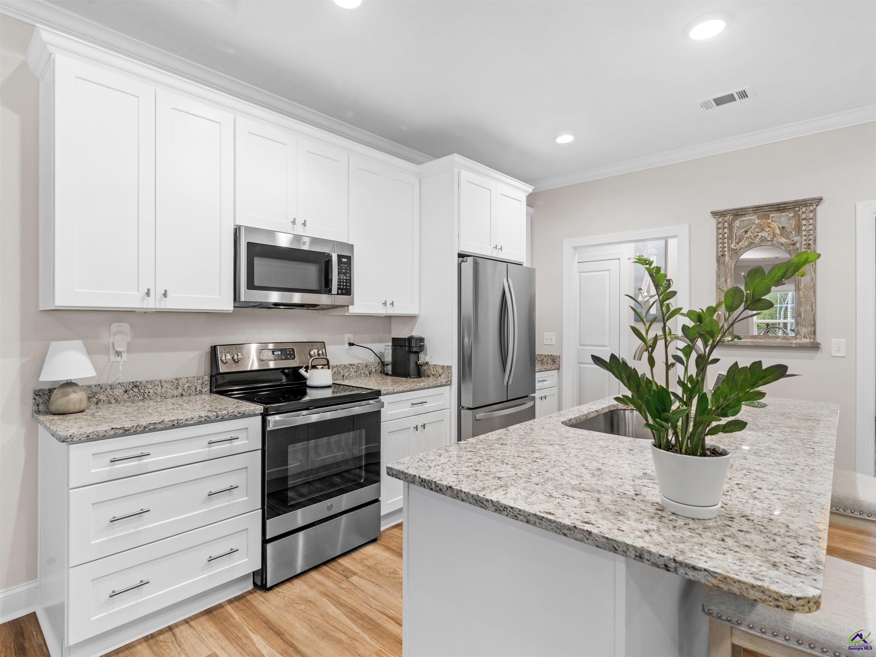 139 Redwood Drive