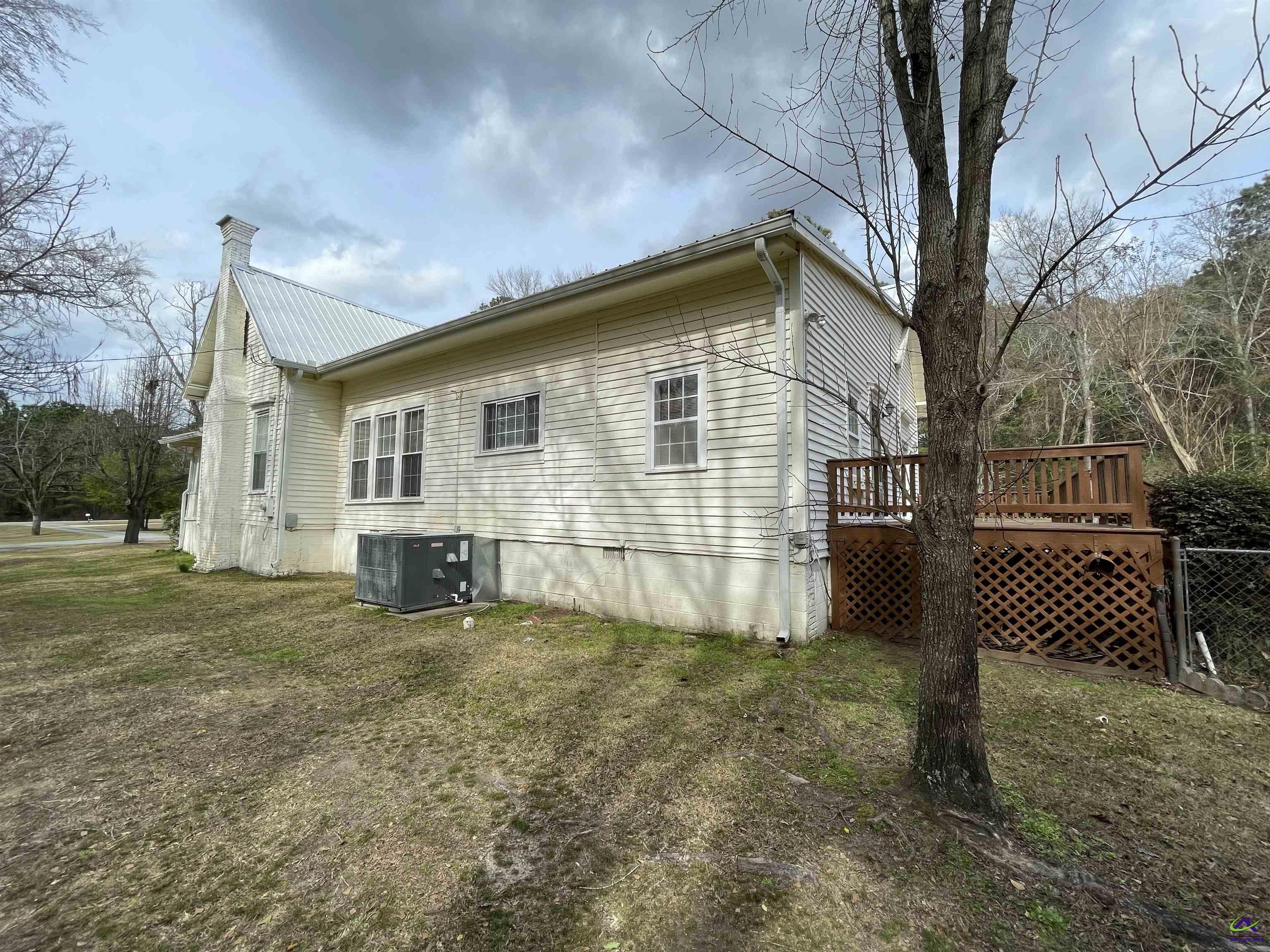 492 E GA Highway 26 Highway