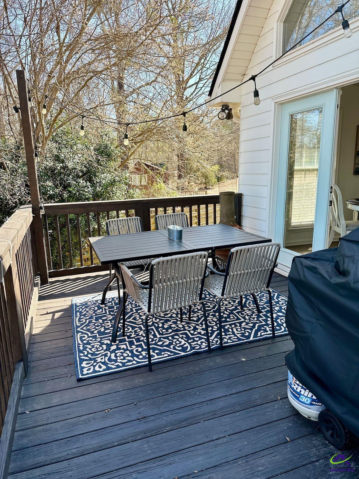 247 C Lakeshore Drive