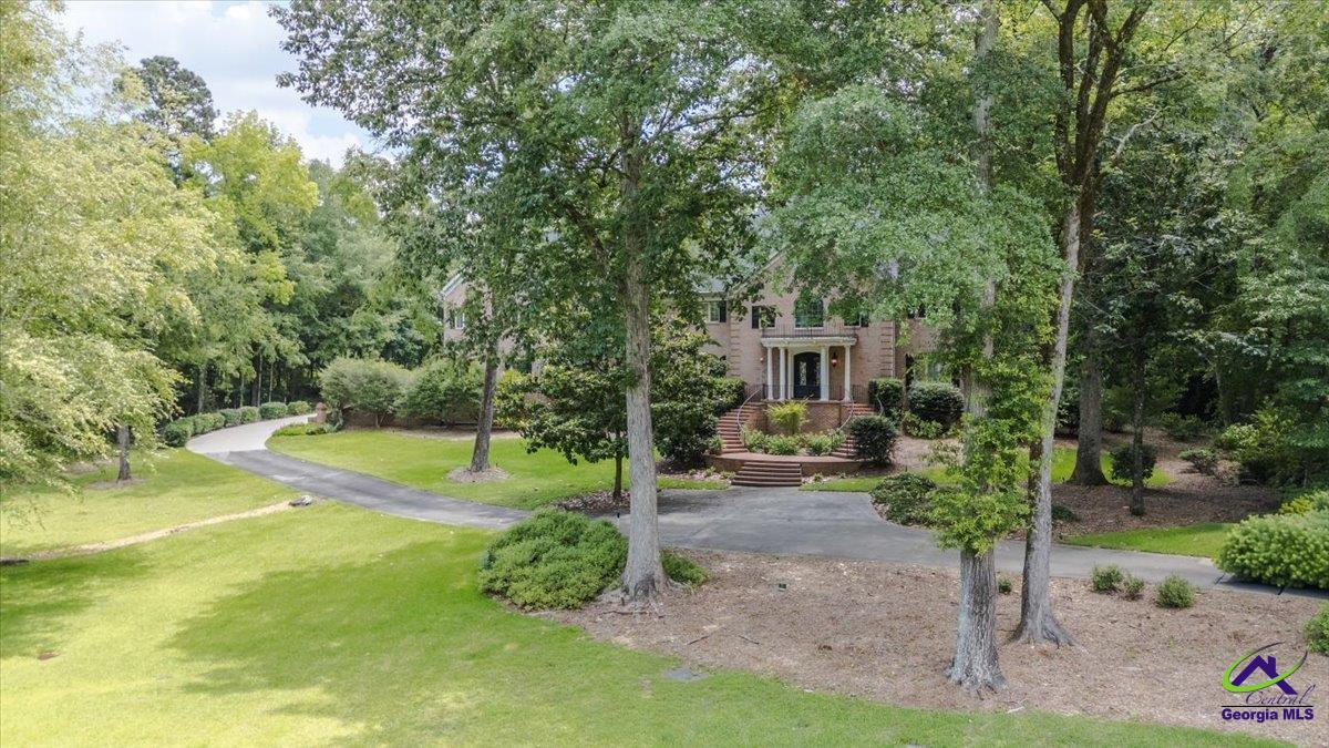 148 Howard Oaks Drive