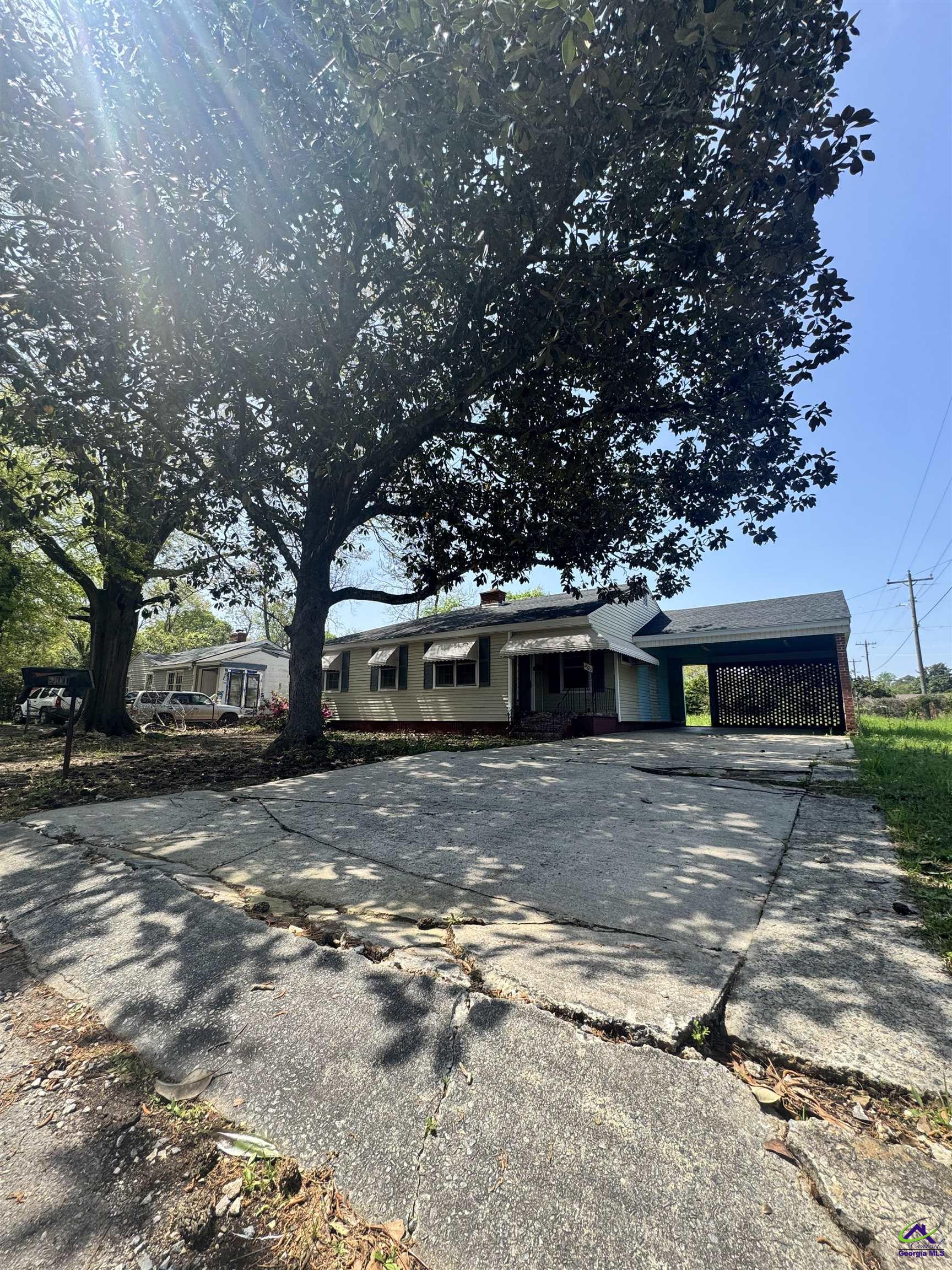 201 Meadowdale Drive