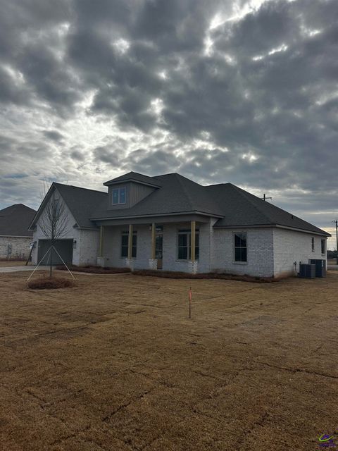 200 Farmland Circle Perry GA 31069