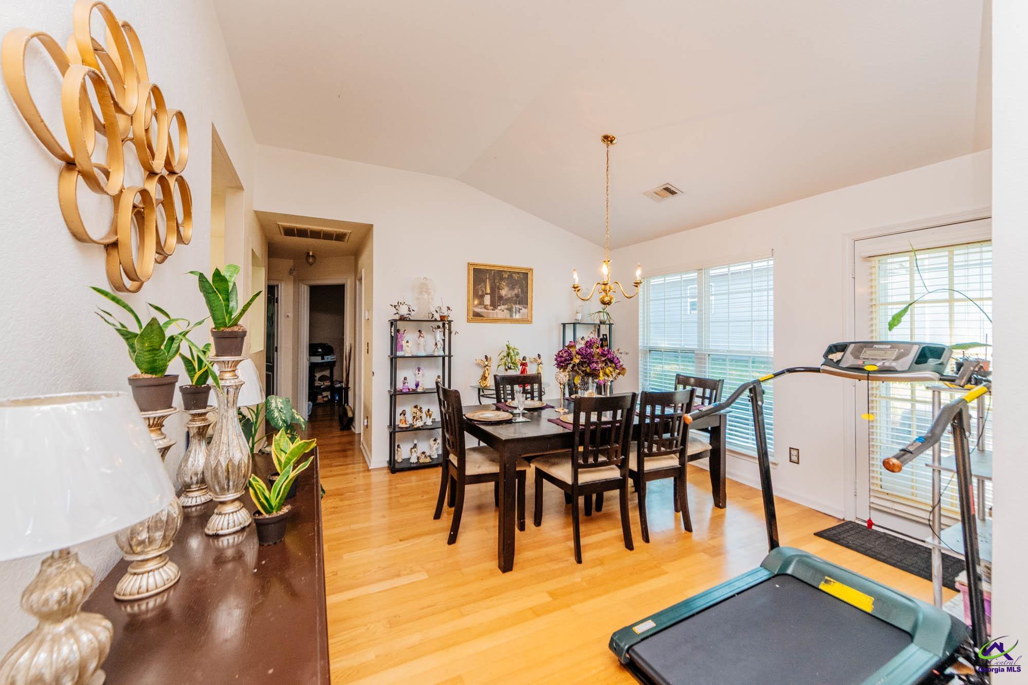 246 Beaumont Heights