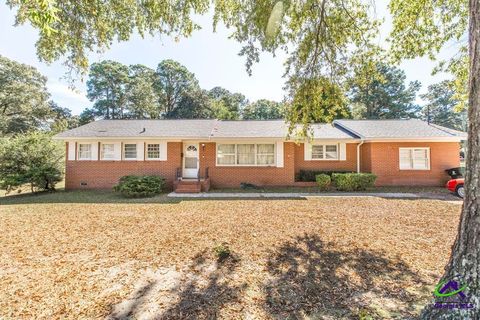 105 Briardale Avenue Warner Robins GA 31093