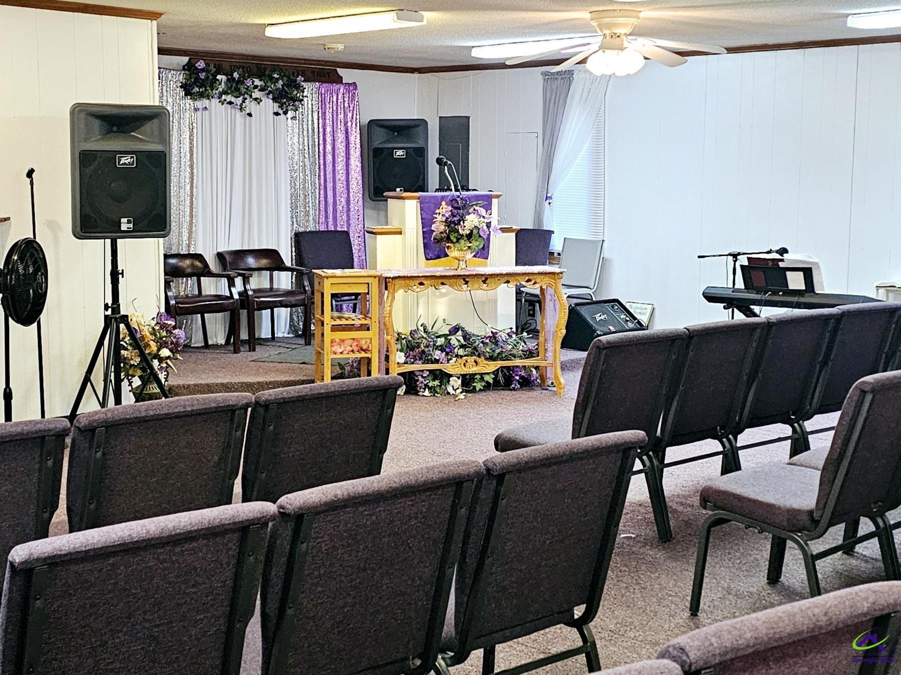 3272 Jeffersonville Road