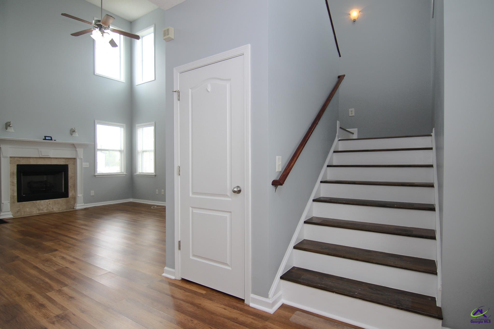 107 Courthouse Lane