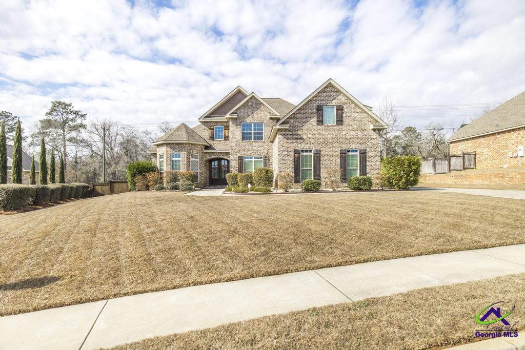 107 S Carmenville Drive