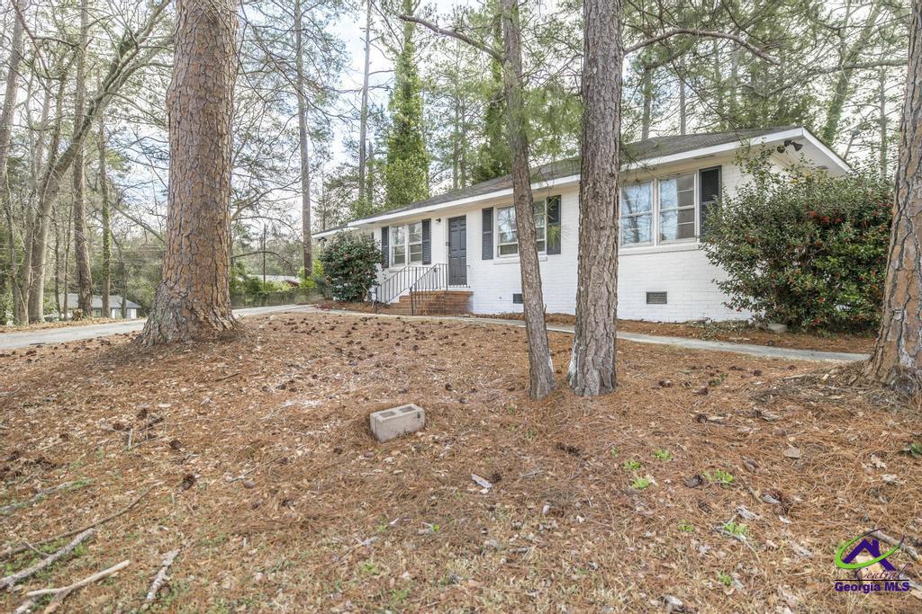 4158 Log Cabin Drive