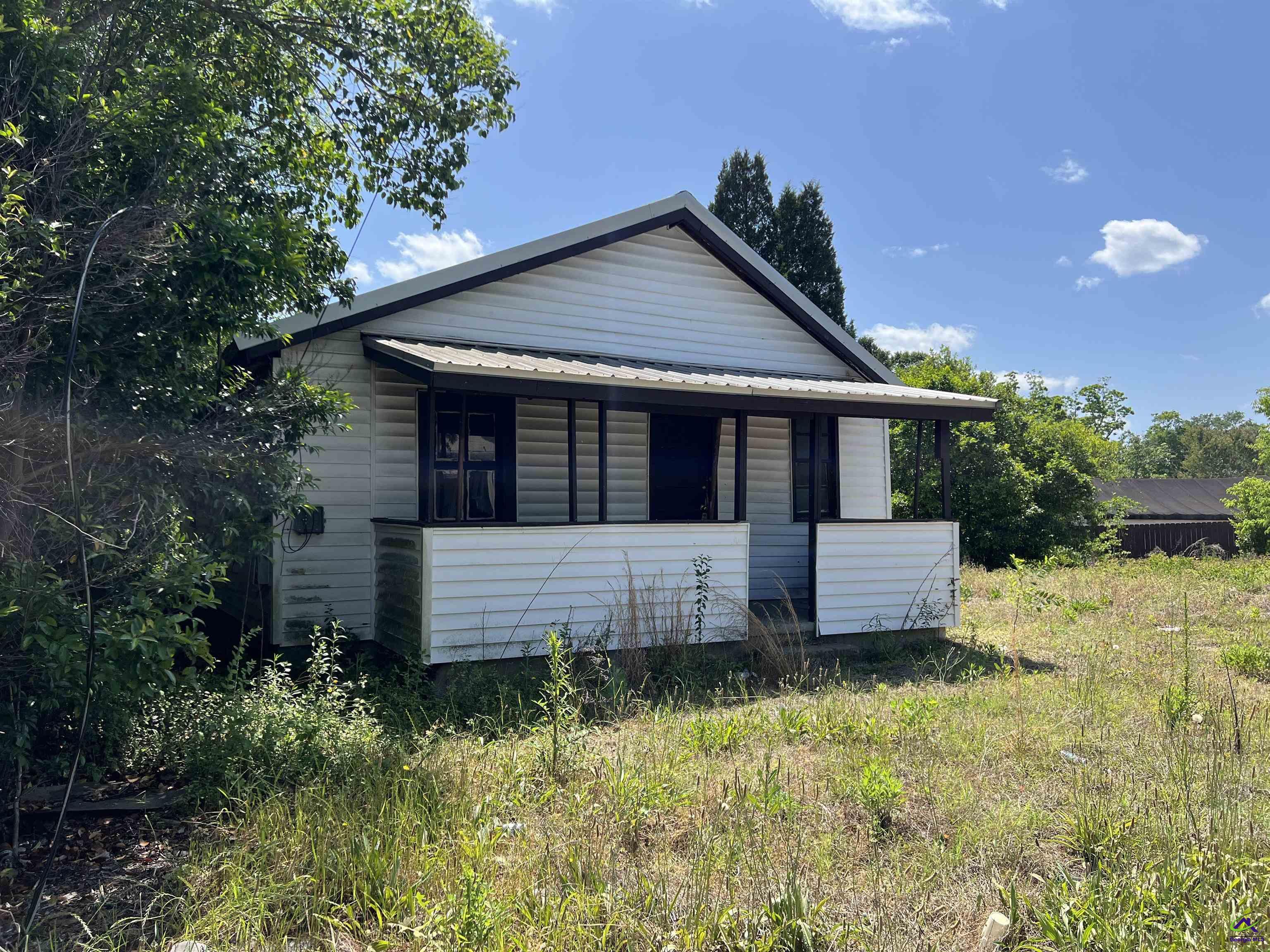 920 W Richmond Street
