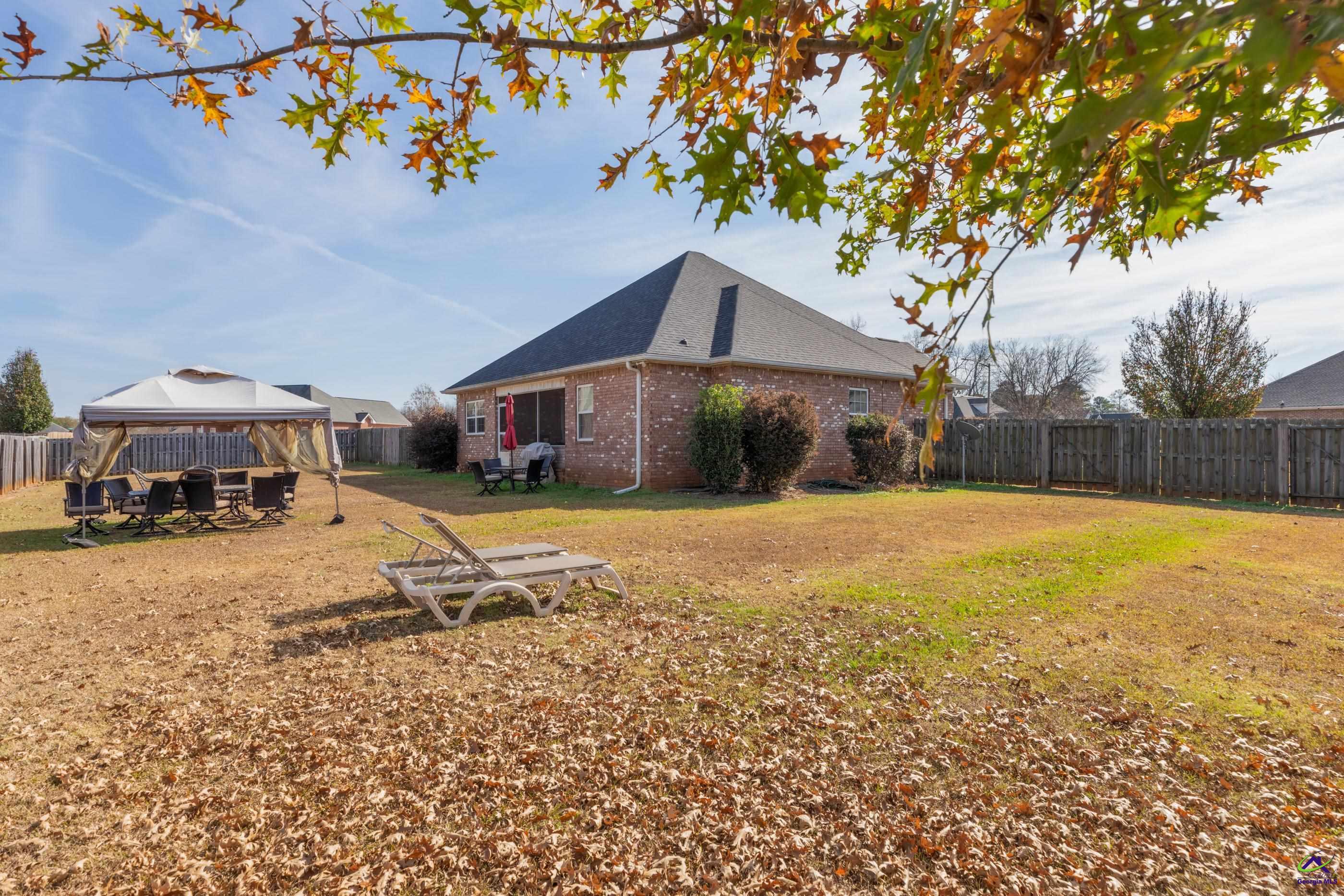 1022 Thistlewood Drive