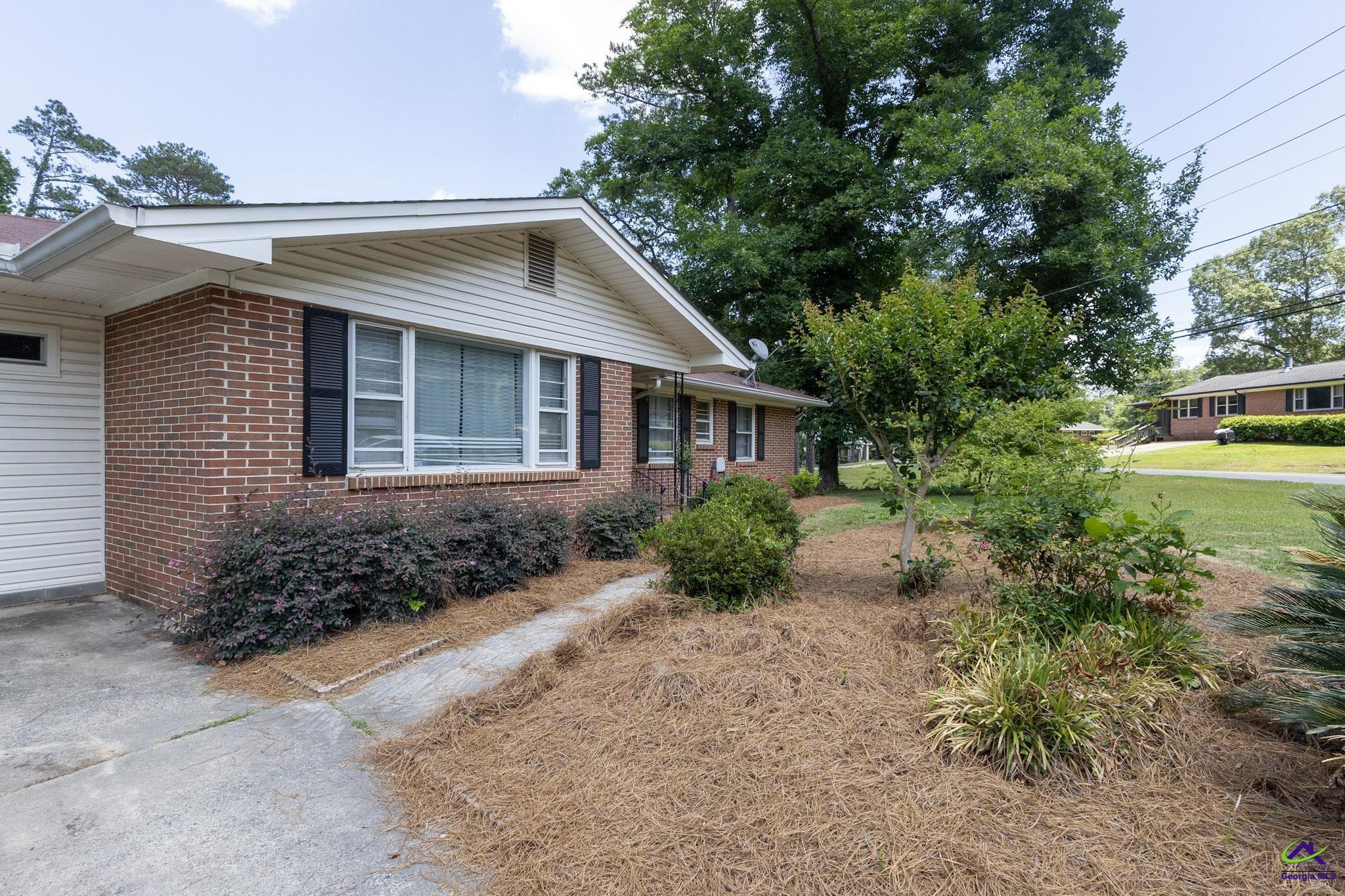 408 Skyway Drive
