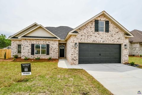103 Forest Haven Way Kathleen GA 31047