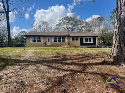 105 Robin Hood Drive Warner Robins GA 31088